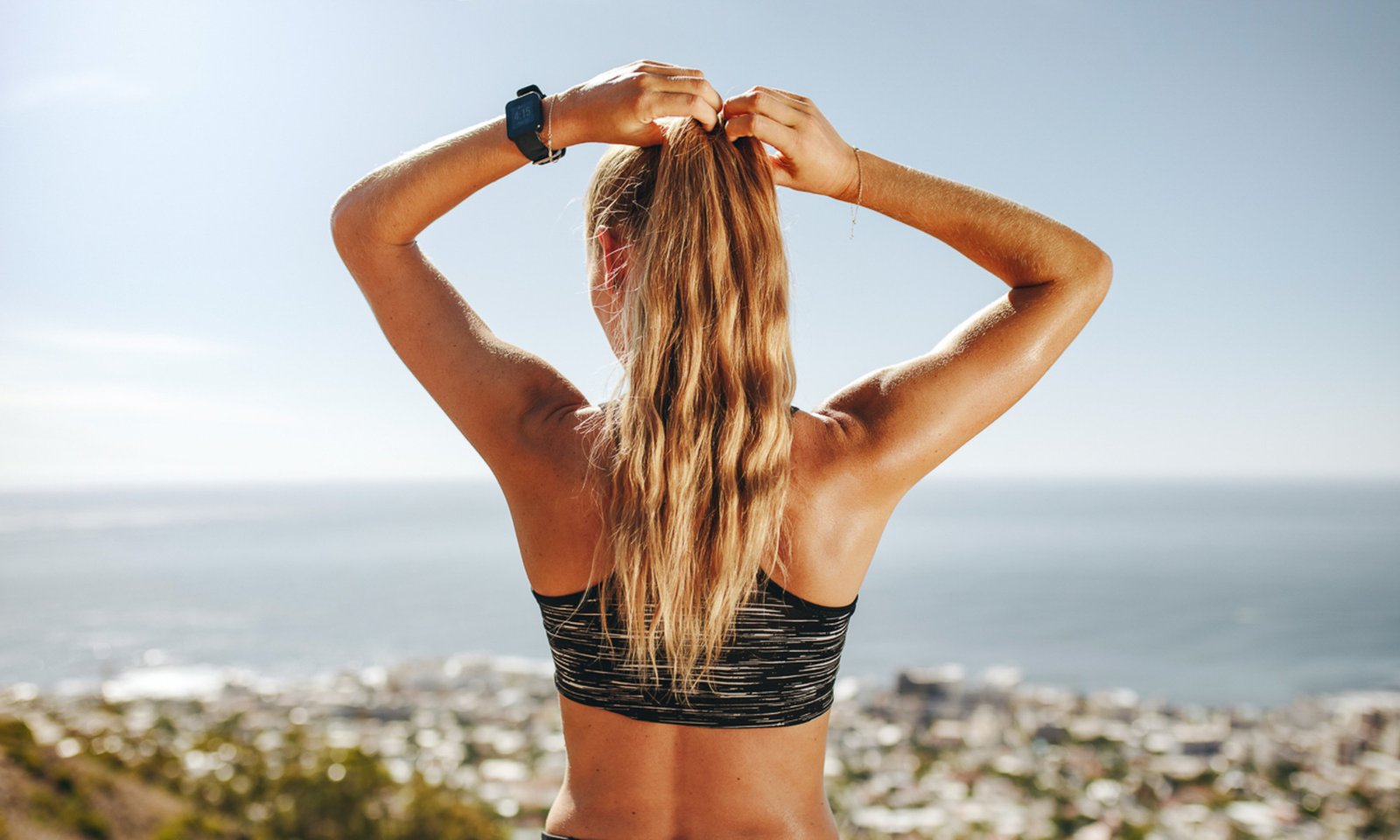 This Everyday Habit Protects The Brain & Gut From Nanoplastics, Study Finds