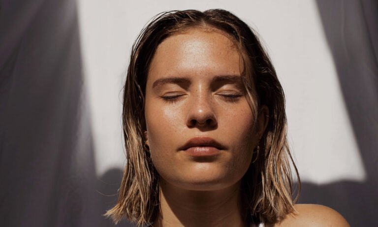 Is Your Skin Keeping You Up At Night? The Eczema–Sleep Connection